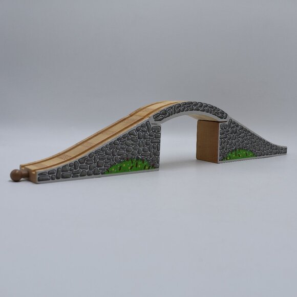 Arched Cobble Stone Bridge Overpass 3 Piece Thomas & Friends Wooden Railway 15in - Picture 1 of 8